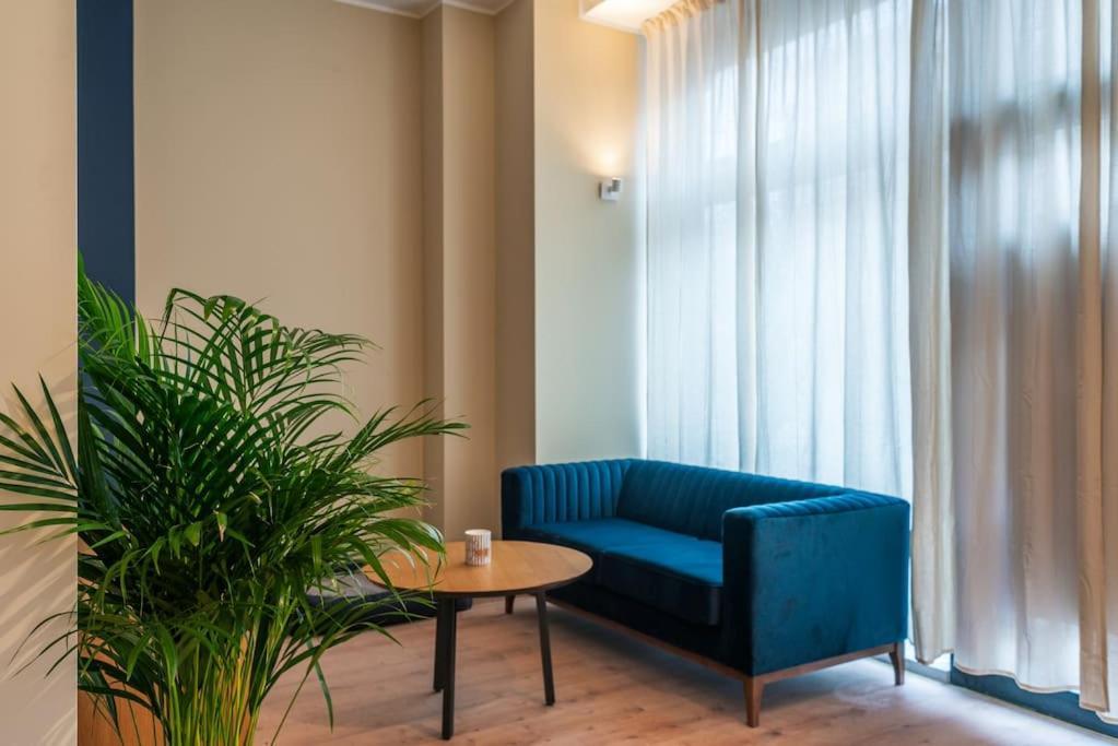 Apartment Modern